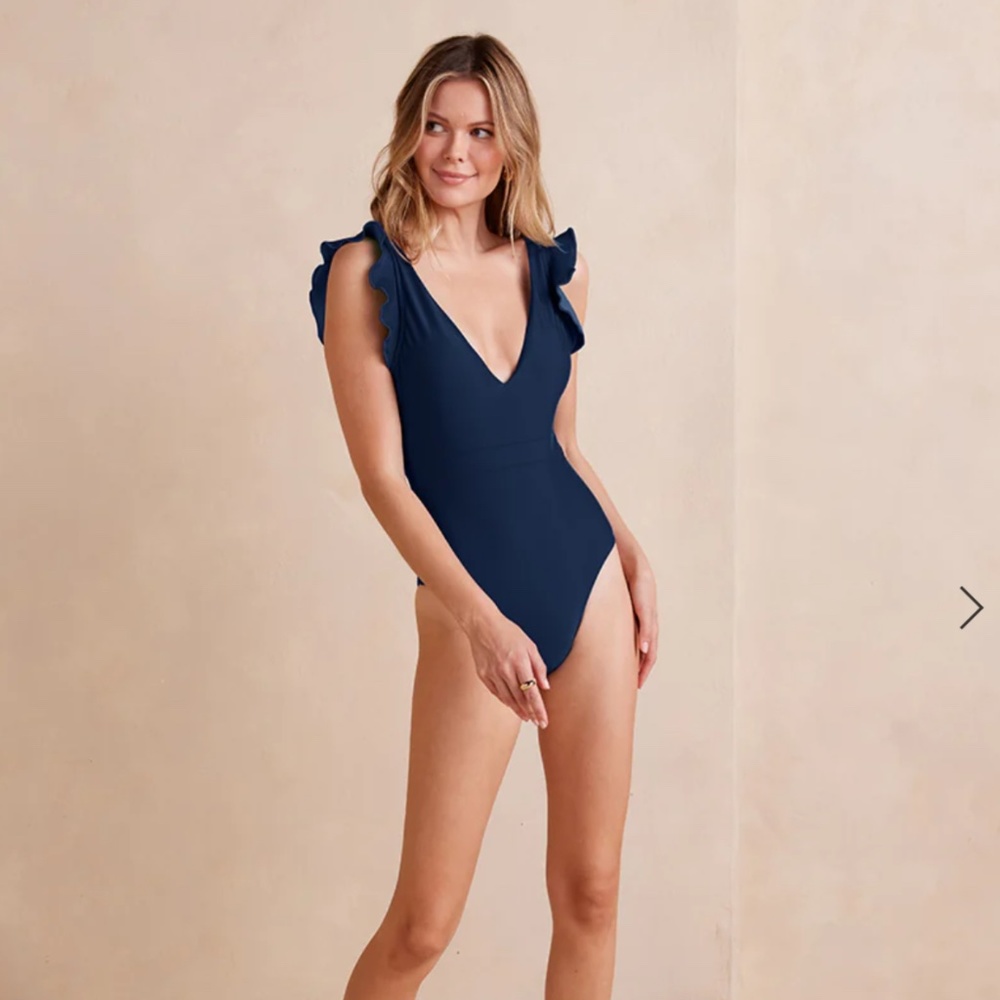Summersalt Navy Ruffled Backflip One Piece Swimsuit 12